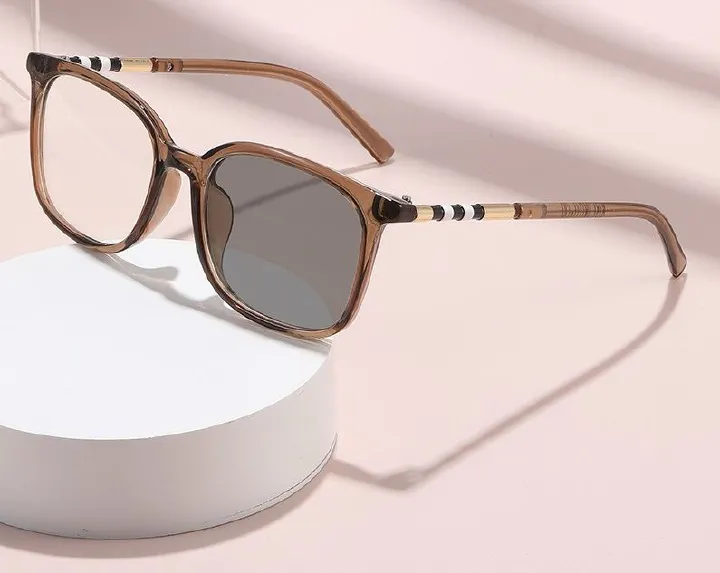 2026 Photochromic Glasses Frames Classic Cat Eye Eyeglasses Frames for Women Fashion TR90 Optical Frames 1PC