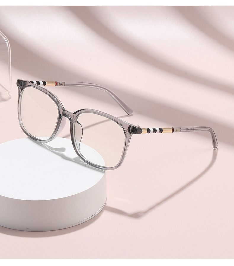 2026 Photochromic Glasses Frames Classic Cat Eye Eyeglasses Frames for Women Fashion TR90 Optical Frames 1PC