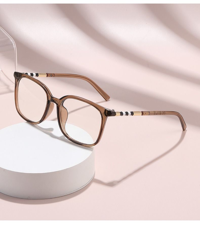 2026 Photochromic Glasses Frames Classic Cat Eye Eyeglasses Frames for Women Fashion TR90 Optical Frames 1PC