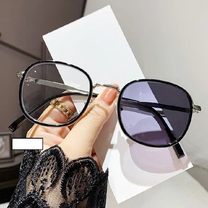 Photochromic Lens Anti Blue Light Round Brown Tawny Retro Photo Grey Lenses 2026 Computer Optical Girls Women 2026 Glasses 1PC