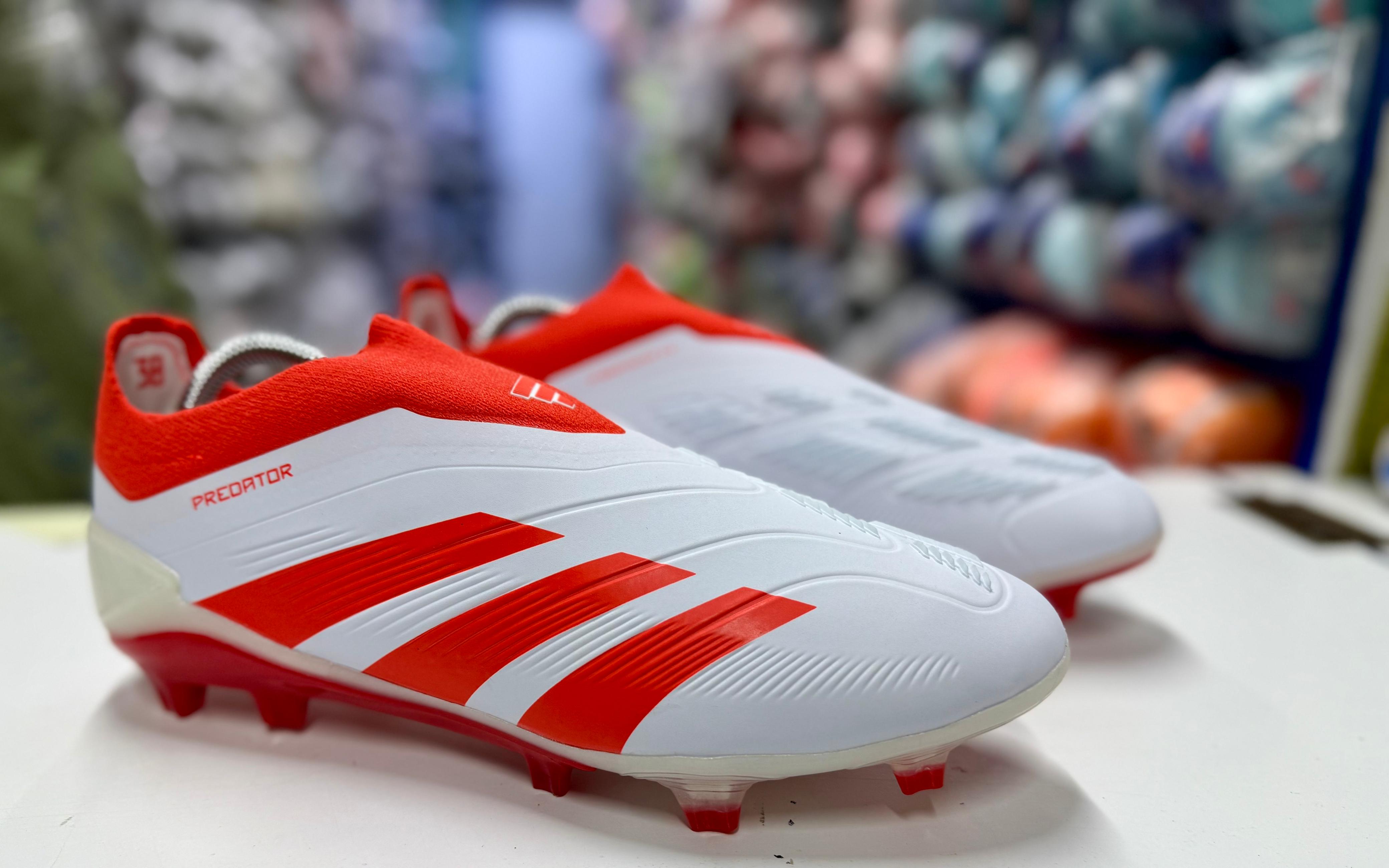 ORIGINAL RED PREDATOR SOCCER BOOTS, QUALITY BLACK FOOTBALL CLEATS