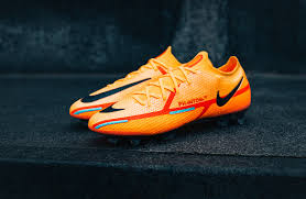 ORIGINAL ORANGE PHANTOM GT 2 ELITE FG, QUALITY SOCCER BOOTS, FOOTBALL CLEATS