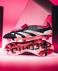 PREDATOR 30 ELITE FG FOLD OVER TONGUE SOCCER BOOTS, PREDATOR FOOTBALL BOOTS