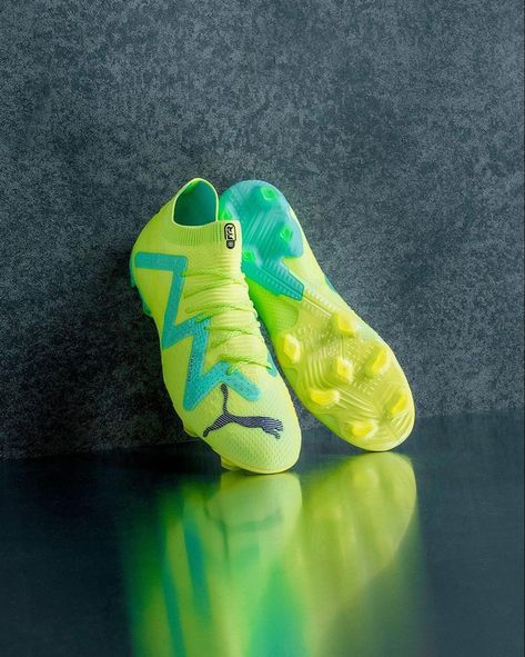 ORIGINAL GREEN FUTURE ULTIMATE LOW CUT AG/FG FOOTBALL CLEATS, GREEN FUTURE SOCCER BOOTS