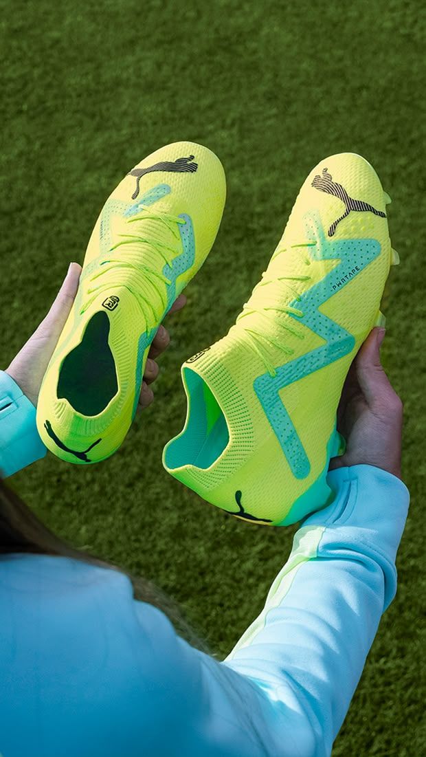 ORIGINAL GREEN FUTURE ULTIMATE LOW CUT AG/FG FOOTBALL CLEATS, GREEN FUTURE SOCCER BOOTS
