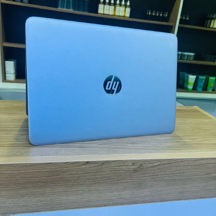 Experience smooth and reliable performance– HP Elitebook 840 G3 core i5 6th Gen | 8GB ram | 256 SSD | 14 inches built to keep up with your day-to-day needs.