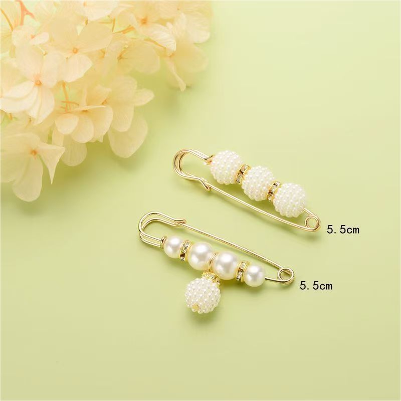 4PCS Multi-purpose Multi-function Imitating Pearl Pin Jewelry, Waist Reduction,pearl Brooch Fixed Girth,decorating Various Clothes/trousers/shirt/dress/sweater/shawl/pant /scarves/jackets/hats/handbag