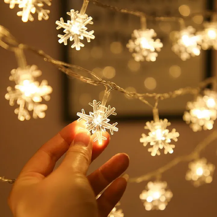 Snowflake Lights, 1.5m to 10m,10 to 80 LED Christmas/Festival Twinkle Snowflake String Lights,Battery Operated, 8 Modes Twinkle Light Waterproof for Outdoor Indoor Tree Room Decor, Warm White 1025