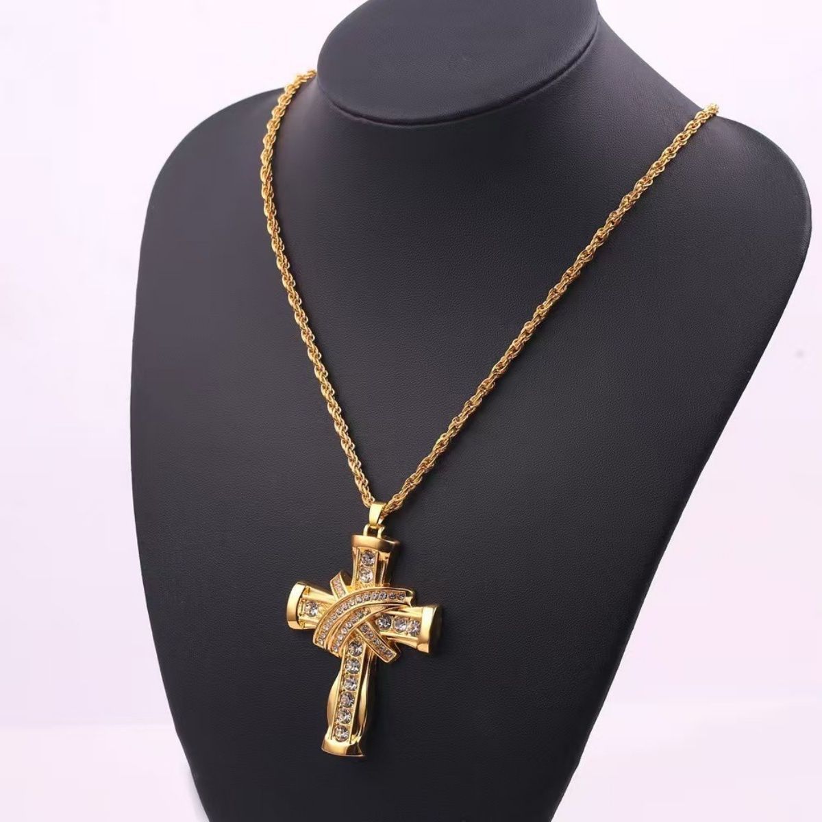 Men's Cross Necklace High Imitation Diamond Pendant Fashion Gold And Silver Jewellery Pendant Youth Fashion Jewelry Christian Faith Jewellery