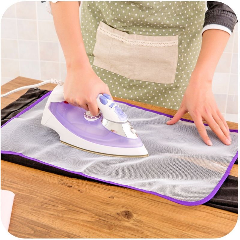 2pcs Ironing Protector Mat Heat Resistant Pad Prevents Shiny Marks on Clothes Foldable Portable Reusable Ironing Mat Pressing ironing pad Heat-Resistant Silk Cotton Shirts School Uniforms Suit Dress