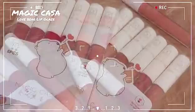 Colorful makeup, transparent, four color, high gloss, facial repair, four color eye shadow, powder blusher sparkle  Highlighters
High gloss powder