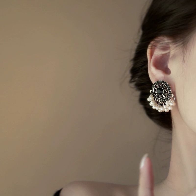 Elegant Pearl & Silver Dangle Earrings for Women, Lightweight Luxury Studs for Party & Wedding