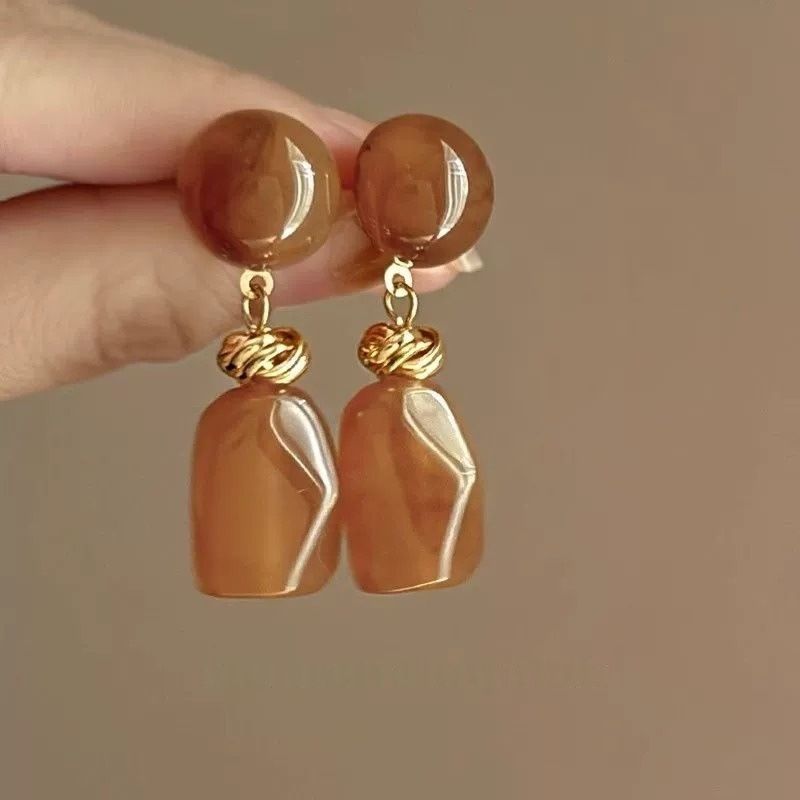 French Vintage Irregular Gradient Geometric Earrings | Niche Designer Style, Warm Tone Elegant Jewelry for Women