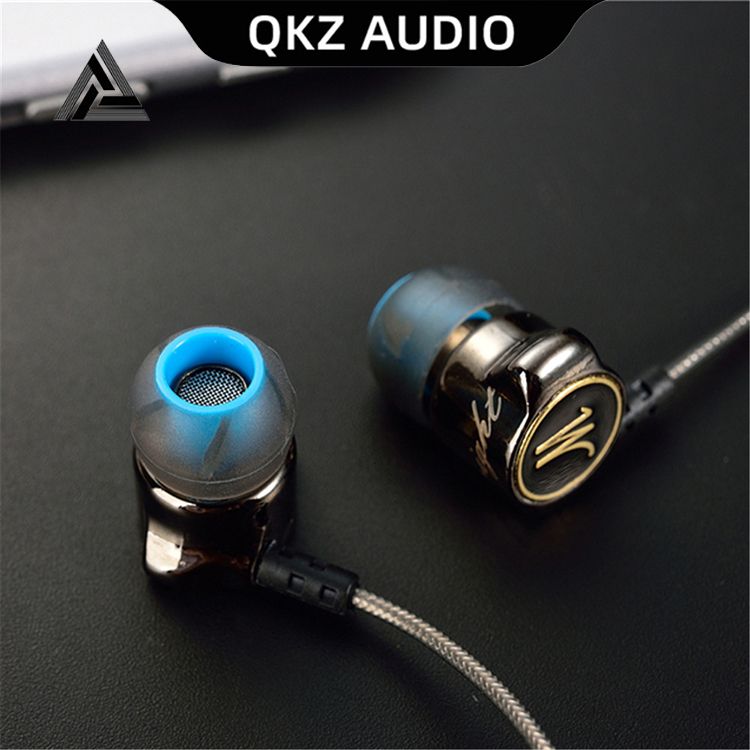 QKZ DM7 Noise Isolating HD HiFi In Ear Earphone QKZ Earphones Original Wire Control Earphones with mic 3.5MM Audio Jack Sports Wired Earphone For Android Phone ipad Computer Wired Earphone