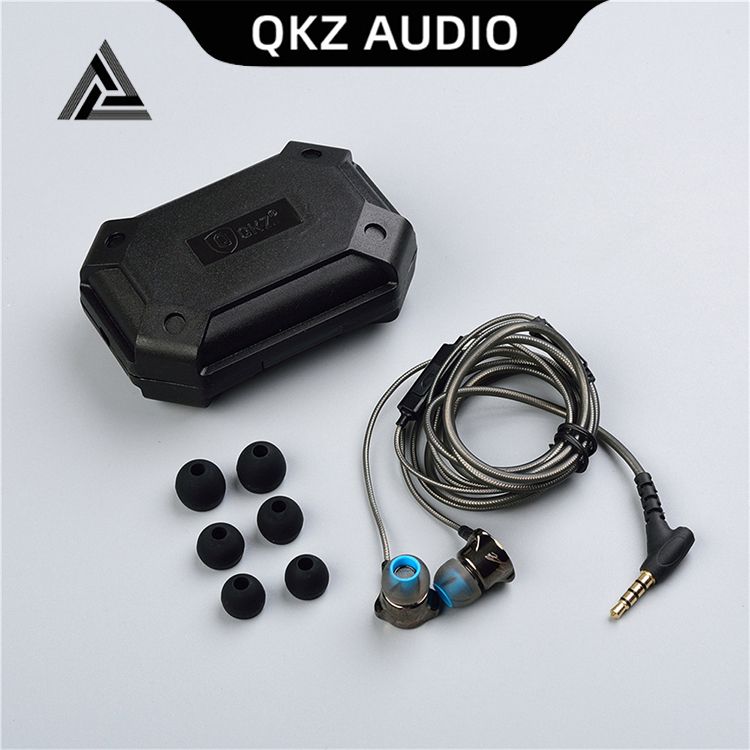 QKZ DM7 Noise Isolating HD HiFi In Ear Earphone QKZ Earphones Original Wire Control Earphones with mic 3.5MM Audio Jack Sports Wired Earphone For Android Phone ipad Computer Wired Earphone