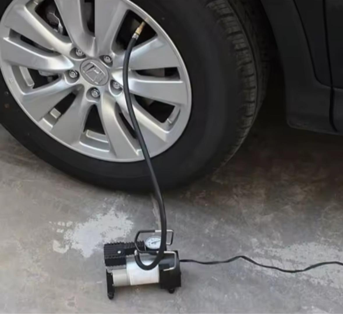 Emergency car tire air inflator pump, air compressor.  tire tyre pump. 1-Cylinder Air Compressor/Tyre Inflator.
