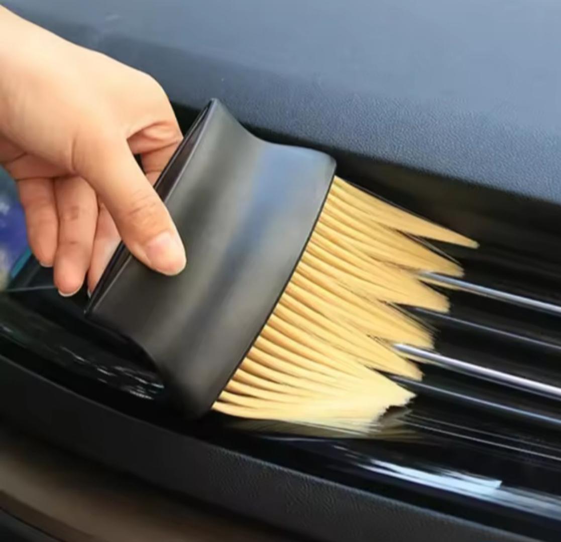Car interior soft cleaning brush.Dust Removal Brush Air Conditioner Outlet Car Wash Dust Artifact Dust Removal Brush Cleaning Tool Soft Brush Car