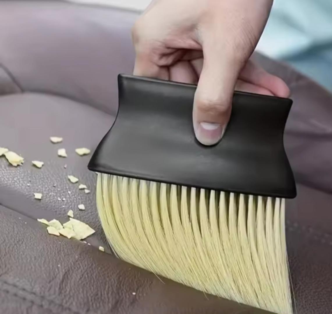 Car interior soft cleaning brush.Dust Removal Brush Air Conditioner Outlet Car Wash Dust Artifact Dust Removal Brush Cleaning Tool Soft Brush Car