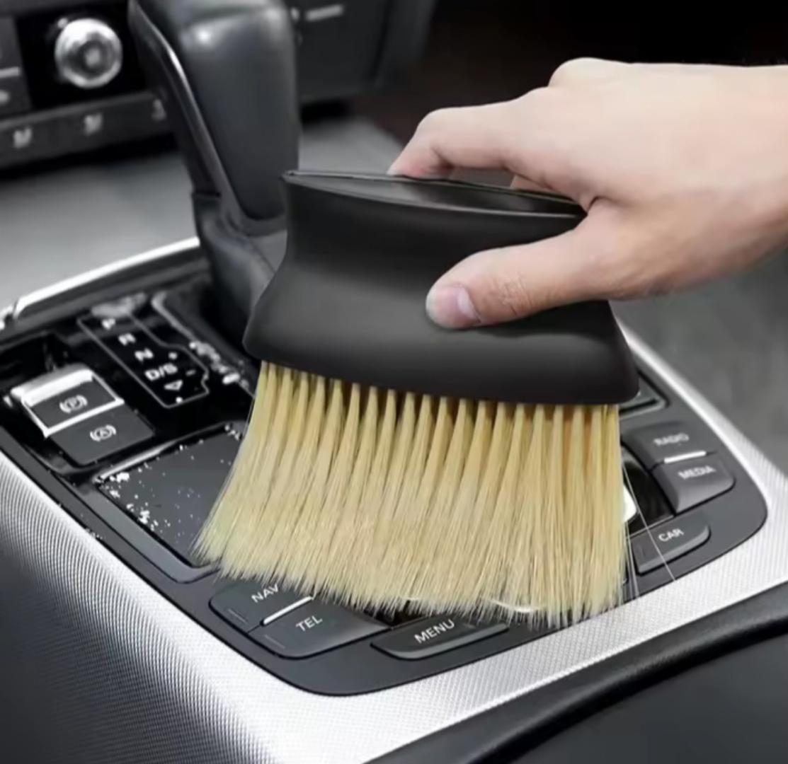 Car interior soft cleaning brush.Dust Removal Brush Air Conditioner Outlet Car Wash Dust Artifact Dust Removal Brush Cleaning Tool Soft Brush Car