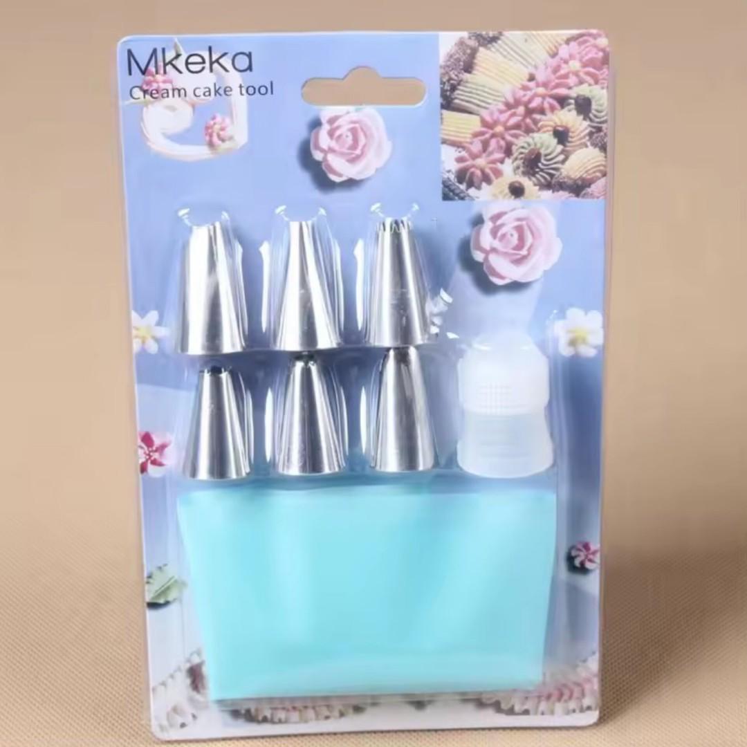 icing piping bag with metal nozzles  8 pieces setPCS/Set Silicone Kitchen Accessories Icing Piping Cream Pastry Bag + 6 Stainless Steel Nozzle Set DIY Cake Decorating Tips Set