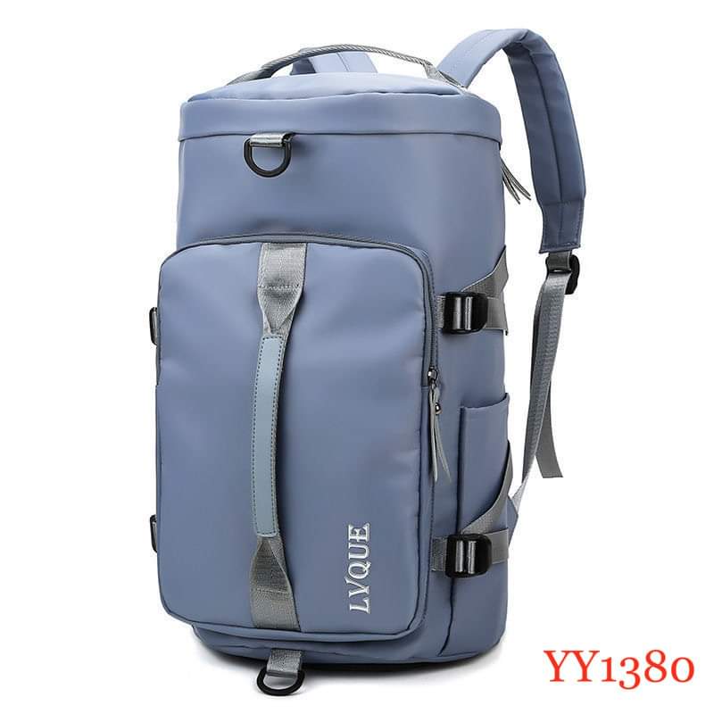 🍂🍂Travel In style✨️🍂Unisex Travel/gym Bag Waterproof.Made of high quality material, the travel bags is durable, waterproof, tear resistant. Comes with adjustable shoulder strap and padded handle, t