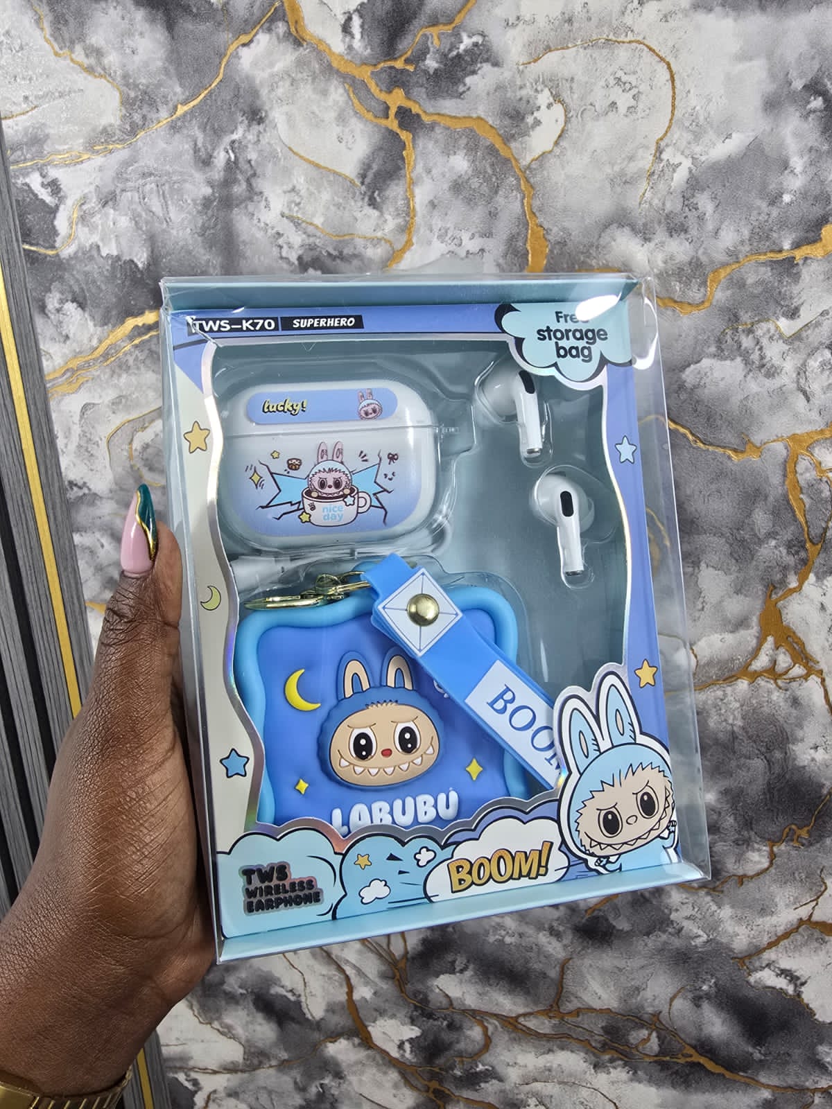 ✨ KIDS LABUBU PERFECT GIFT SET WATCH ✨🎁 High Quality – A perfect gift for boys & girls!
This adorable Labubu-themed set is designed to delight kids with fun, style and functionality