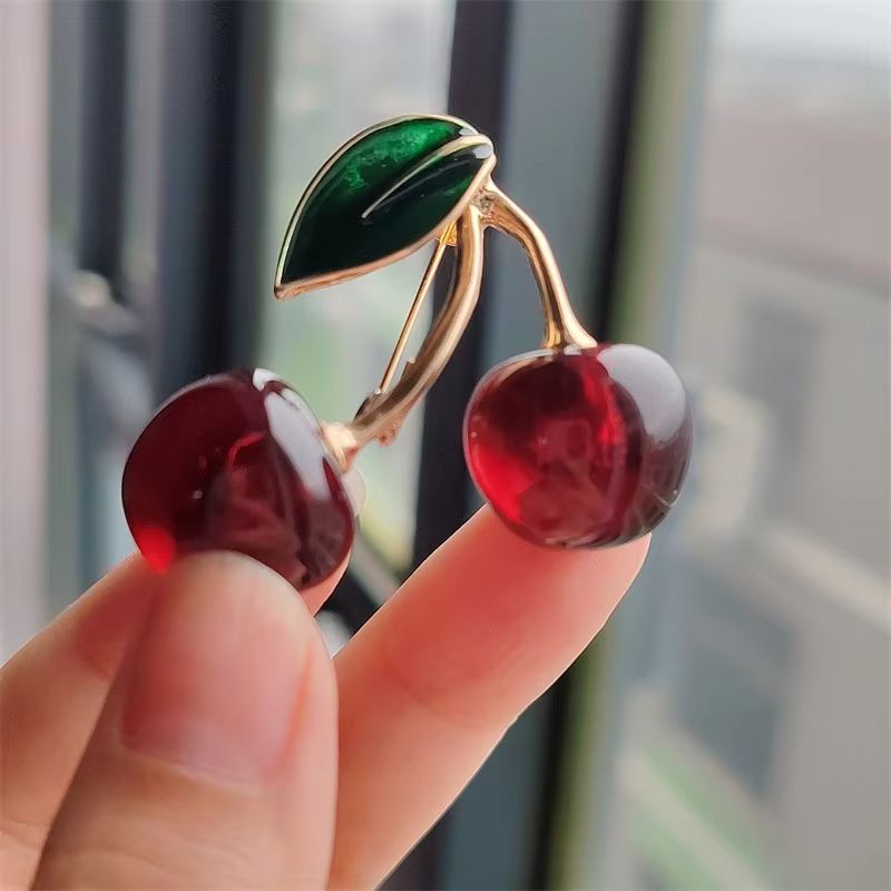 Fashion Crystal Red Cherry Brooches For Women Clothing Cute Alloy Crystal Fruit Enamel Pins Party Jewelry Gifts