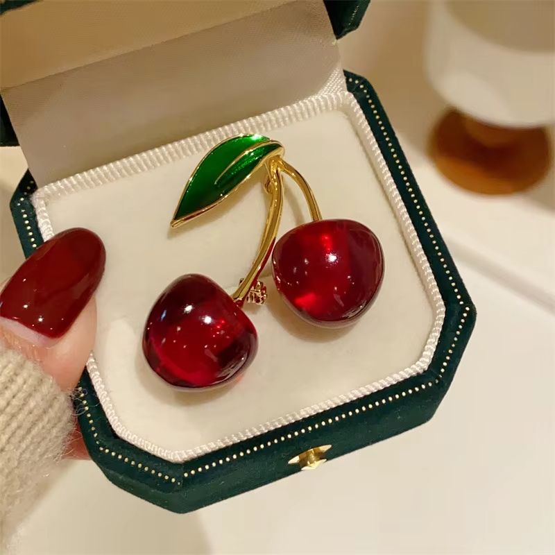 Fashion Crystal Red Cherry Brooches For Women Clothing Cute Alloy Crystal Fruit Enamel Pins Party Jewelry Gifts