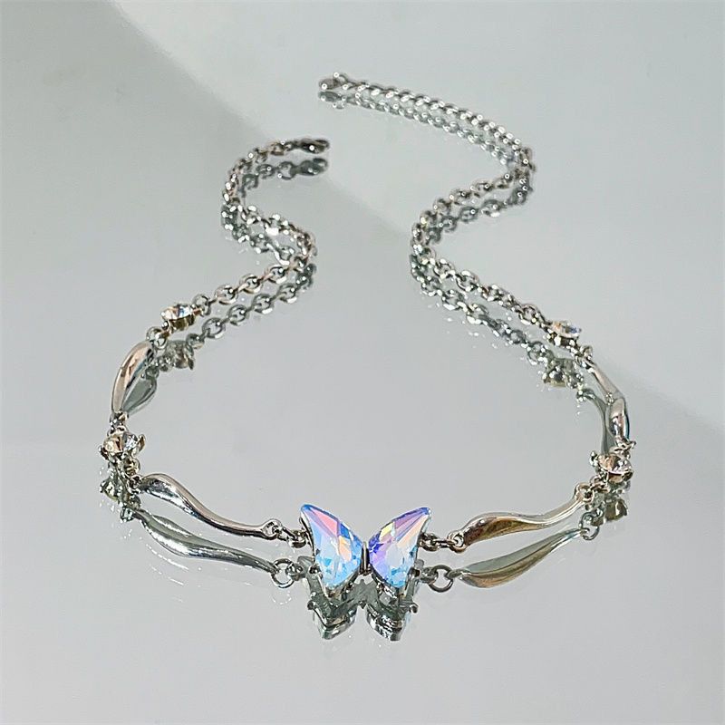 Sweet and cool colored zircon butterfly necklace with irregular choker design, niche fashion, trendy and high-end feeling, collarbone chain