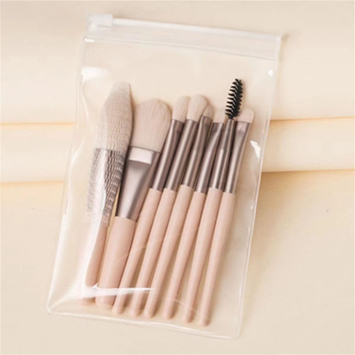 New 8Pcs Makeup Brush Set Makeup Concealer Brush Blush Loose Powder Brush Eye Shadow Highlighter Foundation Brush Beauty Tools