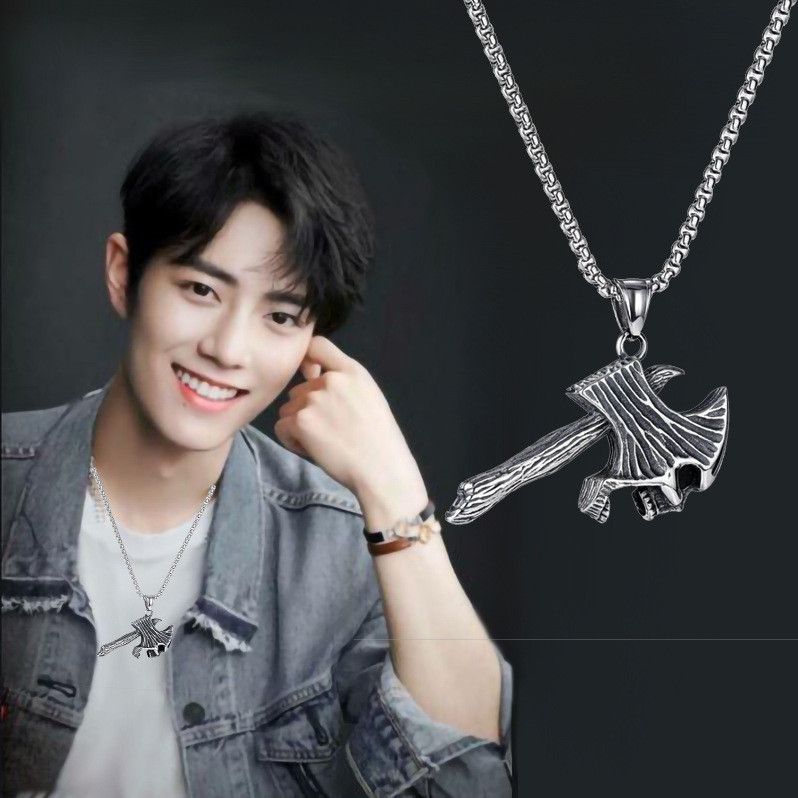 60CM European and American Hip-hop Retro Titanium Steel Necklace, Stainless Steel Ghost Head Ax Necklace, Titanium Steel Pendant Tomahawk Domineering
