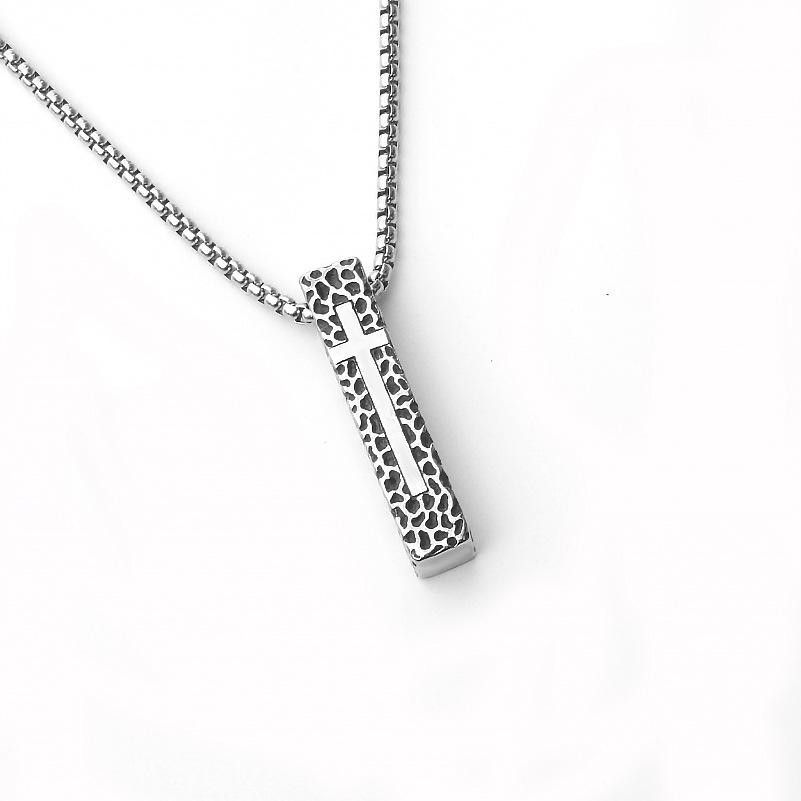 European and American Retro Titanium Steel Stone Pattern Rectangular Cross Personalized Simple Stainless Steel Necklace for Men