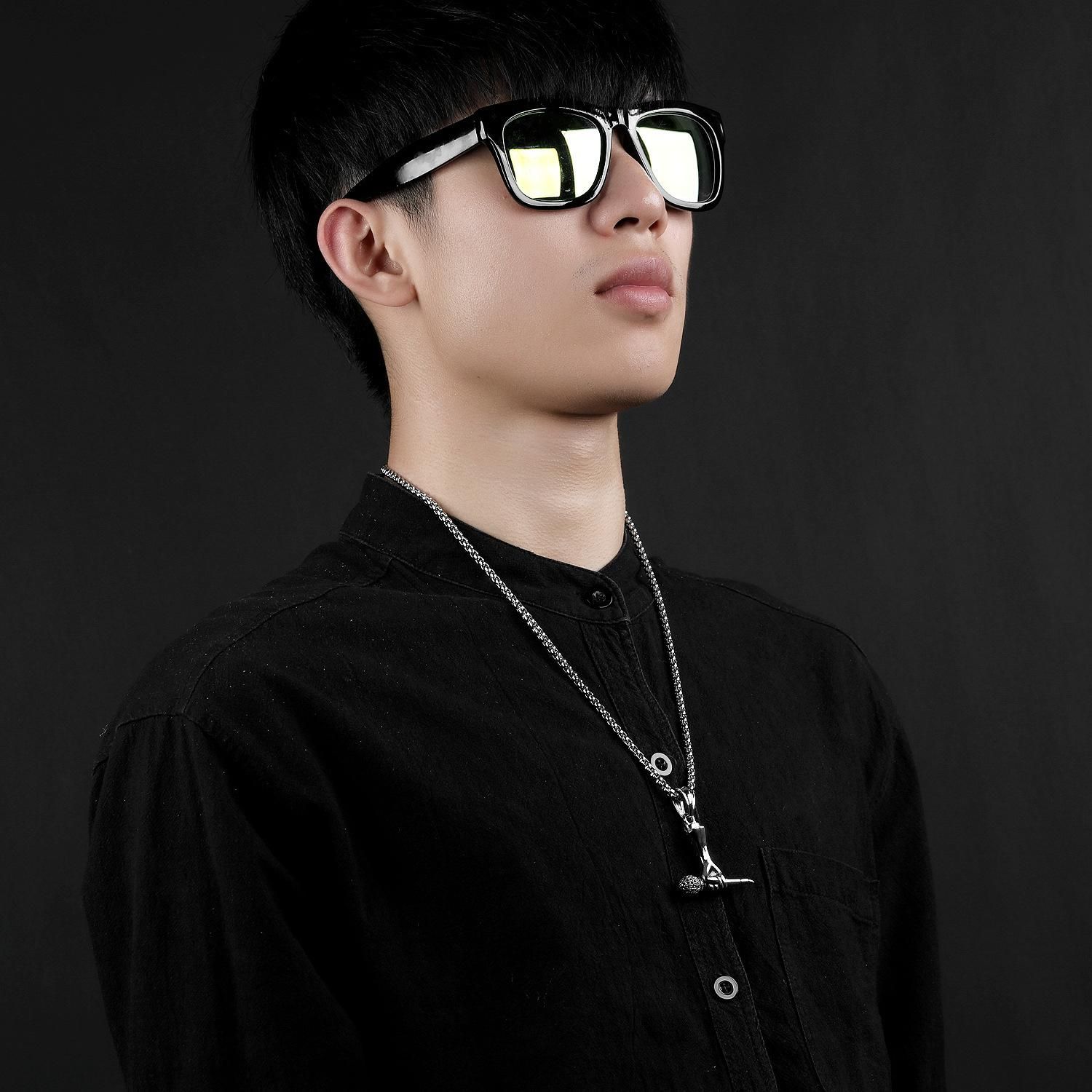 Fashion Accessories > Jewelry > Men Jewelry > Necklaces > Fashion60CM New Stainless Steel Jewelry Creative Male And Female Singer Holding Microphone Microphone Necklace Rock And Roll Hip-hop Necklace