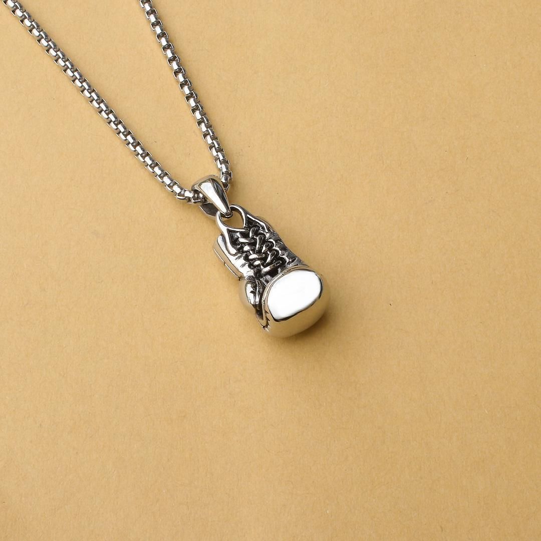 Wear It And Be The Hardest-Core Fitness Expert! 60cm Fitness Necklace, Muscle Boxing Pendant, Titanium Steel Material, Release Your Strength Attitude Men Jewelry > Necklaces