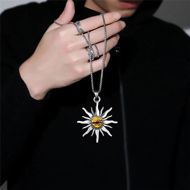 60cm Titanium Steel Evil Eye Necklace European And American Harajuku Punk Style Anti-allergic Lifelong Color Protection Men And Women Same Dark Style Disco Music Festival Eye-catching Tool