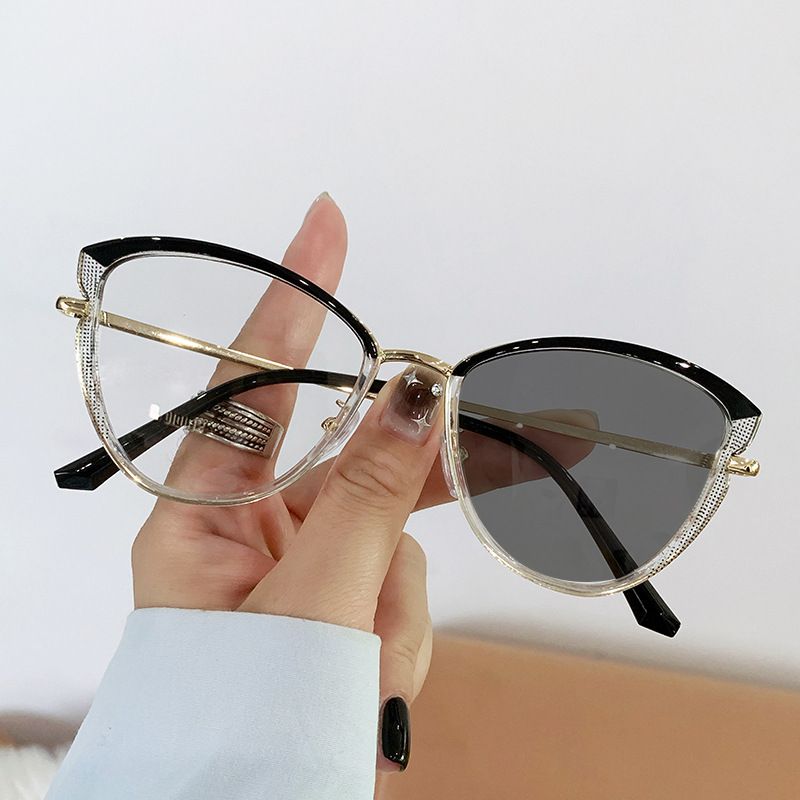 Fashion Accessories > Accessories > Women Accessories > Sunglasses Flat-light Glasses Cat Eye Glasses Frame Trendy European and American Color Change Anti-blue Light Glasses Color Change Glasses
