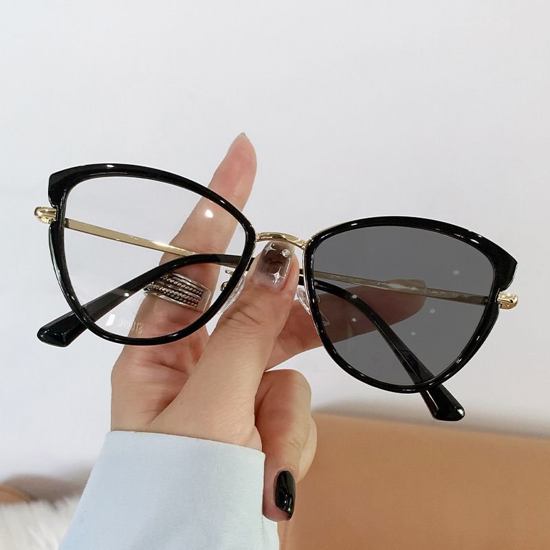 Fashion Accessories > Accessories > Women Accessories > Sunglasses Flat-light Glasses Cat Eye Glasses Frame Trendy European and American Color Change Anti-blue Light Glasses Color Change Glasses