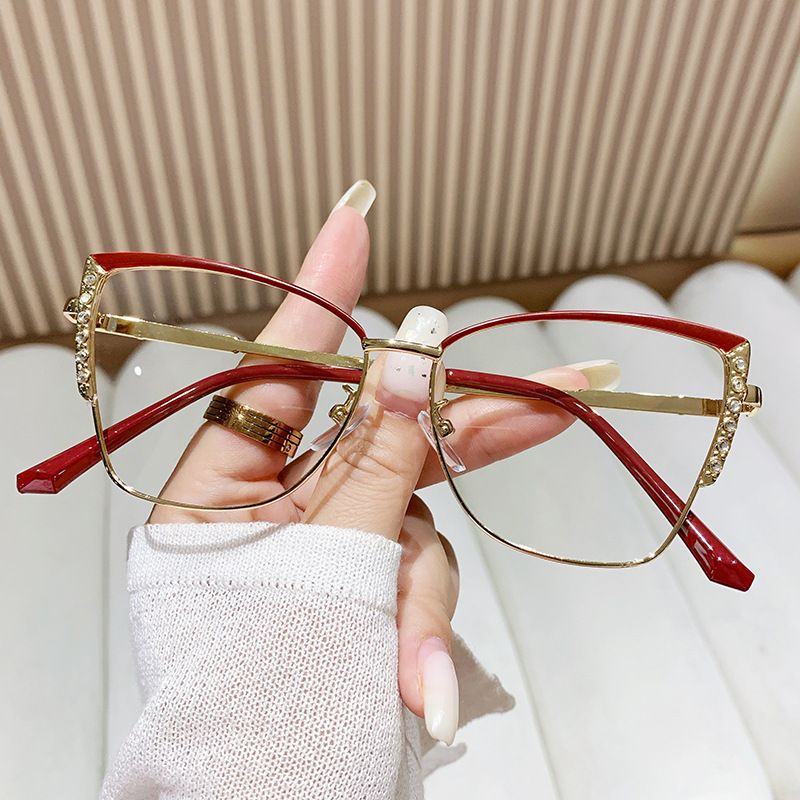 Women Accessories > Sunglasses & Eyewear Accessories > Sunglasses European and American Cat Eye Glasses Frame for Women Metal Diamond-set GlassesinsColor-changing Anti-blue Light Glasses
