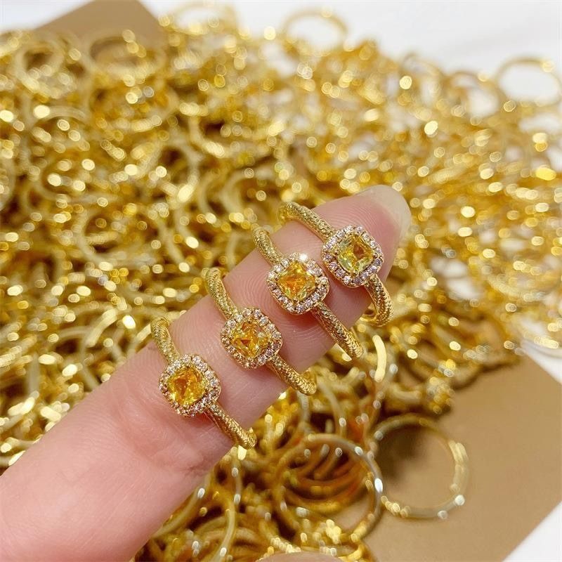 Jewelry Sets  1 Set of Jewelry Light Luxury Super Flash Small Sugar Cube Necklace/Bracelet/Earring for Women Small Yellow Crystal Bread Clavicle Chain Light Luxury Niche Design