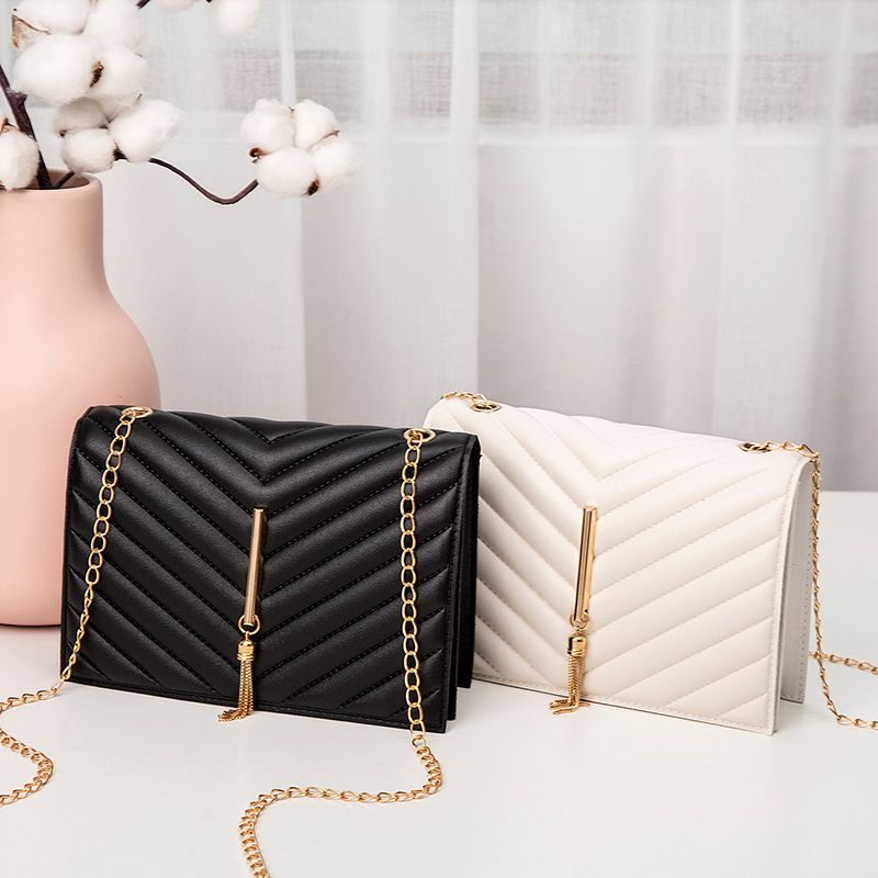 Bags > Women's Bags > Shoulder Bags  ladies handbags fashion women's bag Korean style crossbody small square bag V-pattern plastered pillow bag