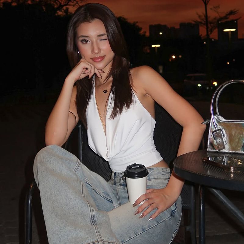 Clothes > Women's Clothing > Tops > Tanks & Camis (Tank Tops)  Hot-selling women's clothing summer new style fashionable sexy deep V backless halter neck vest