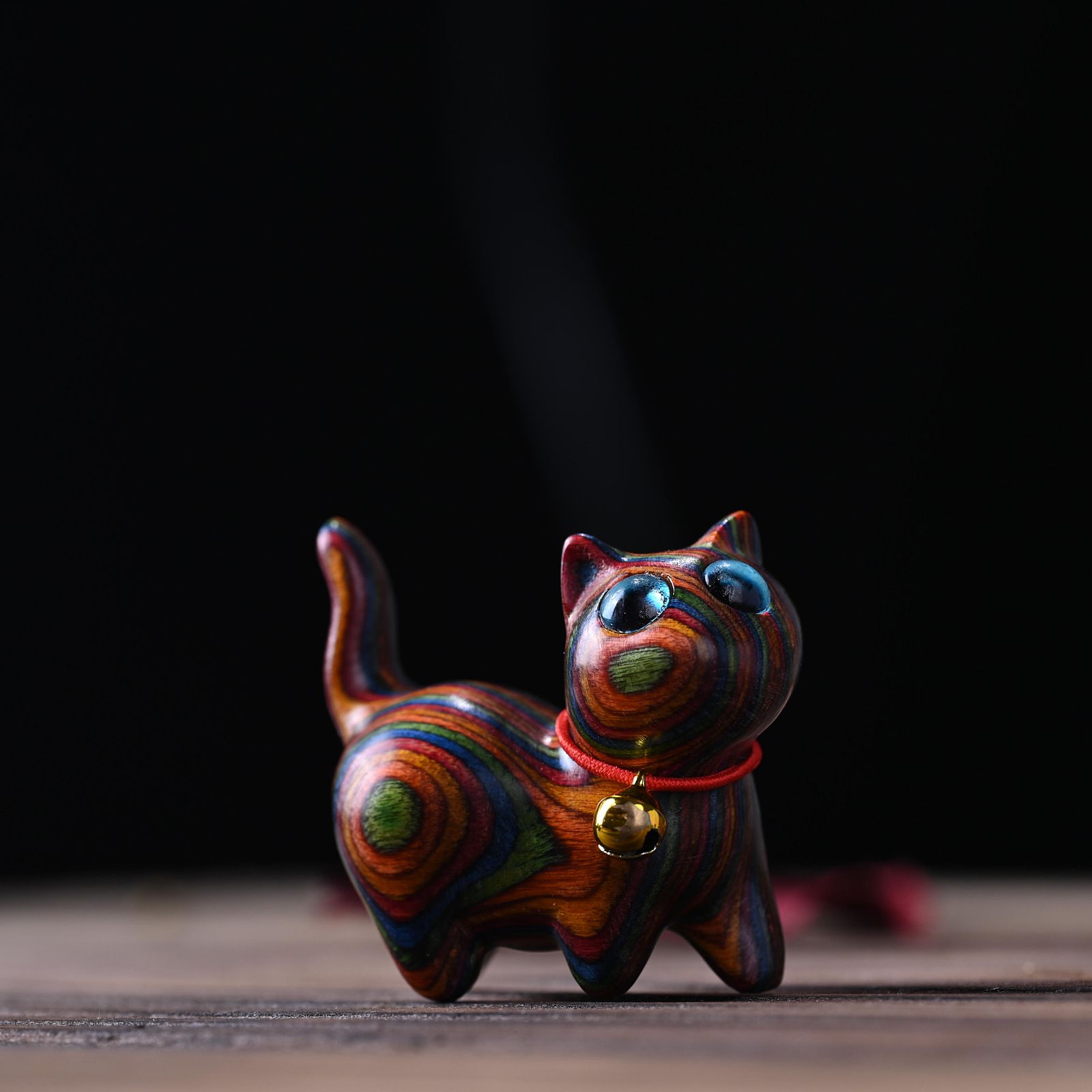 Home & Kitchen > Home Decor > Home Decor Accents > Sculptures Wood Carving Kitten Decorative Ornament 4.3cm