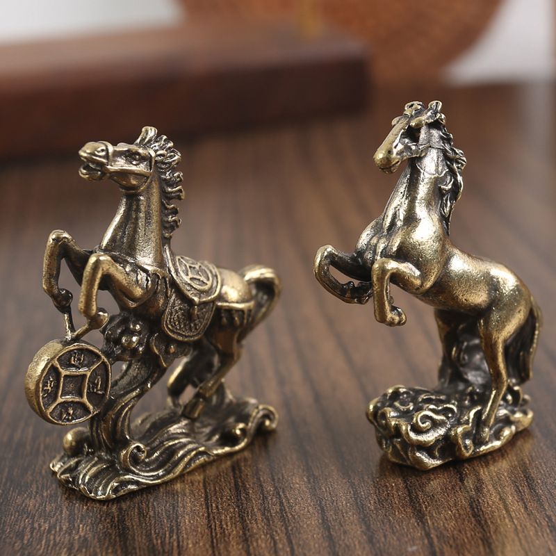 Home & Kitchen > Home Decor > Home Decor Accents > Sculptures Brass Horse Ornament Desktop Gift 5cm