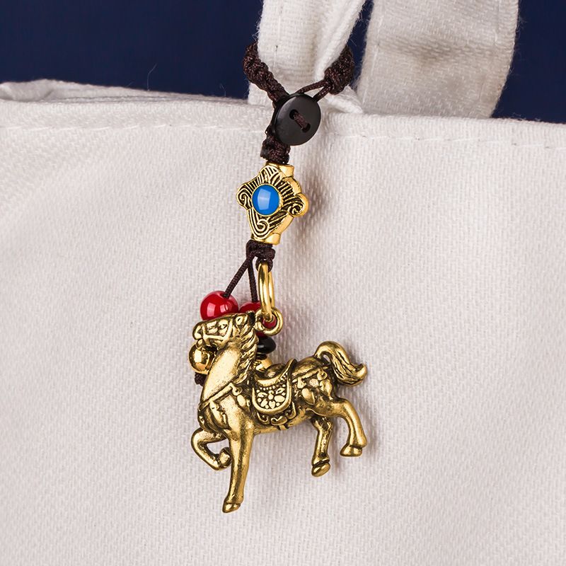 Home & Kitchen > Home Decor > Home Decor Accents > Sculptures  Horse Zodiac Key Pendant Gift Small Decoration 2pcs