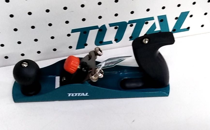 TOTAL THT9391 235mm Handheld Wood Manual Planer