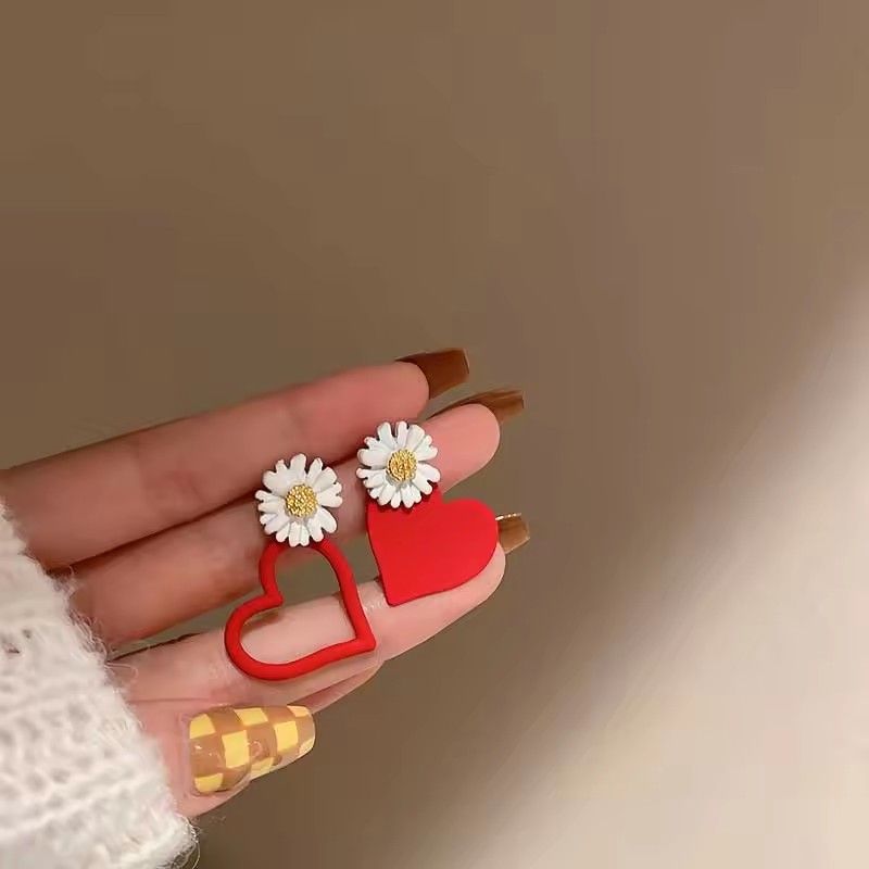 Cute Daisy Flower Stud Earrings for Women Red White Color Sweetheart Asymmetrical Earring Party Wedding Jewelry Gifts A-2064