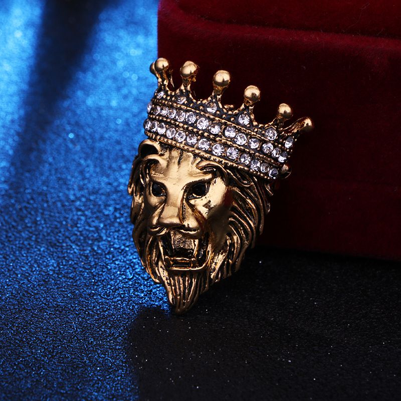 Crystal Brooches For Men And Women Vintage Lion And Shirt Crown Brooches Jewelry Accessories A-1986