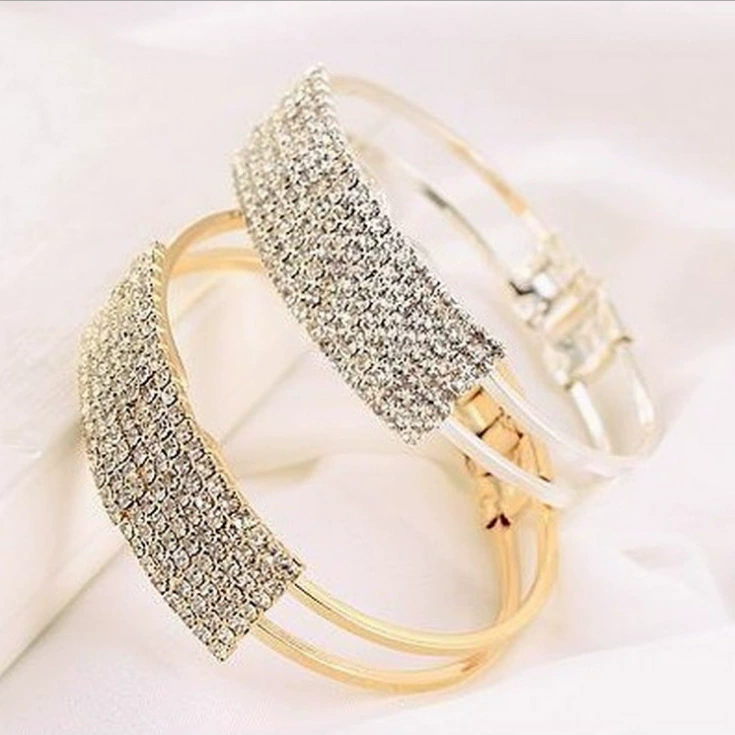 Fashion Elegant Women Bangle Wristband Bracelet Crystal Cuff Bling Lady Gift SZ1