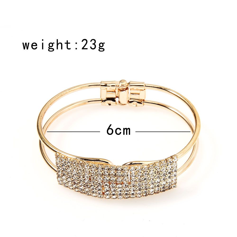 Fashion Elegant Women Bangle Wristband Bracelet Crystal Cuff Bling Lady Gift SZ1