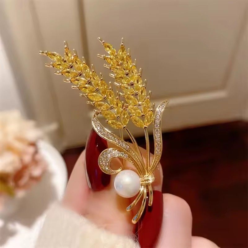 Luxury Yellow Crystal Rhinestone Wheat Ear Brooches Collar Pins for Women Men Party Wedding Jewelry A-2058